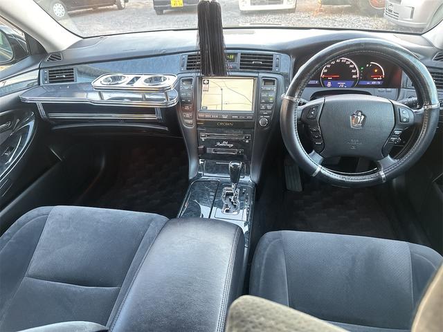 クラウン アスリート プレミアム50thエディション ドライブレコーダー ETC オートクルーズコントロール バックカメラ ナビ アルミホイール HID AT スマートキー 電動格納ミラー 盗難防止システム パワーシート CD MD 衝突安全ボディ(2枚目)