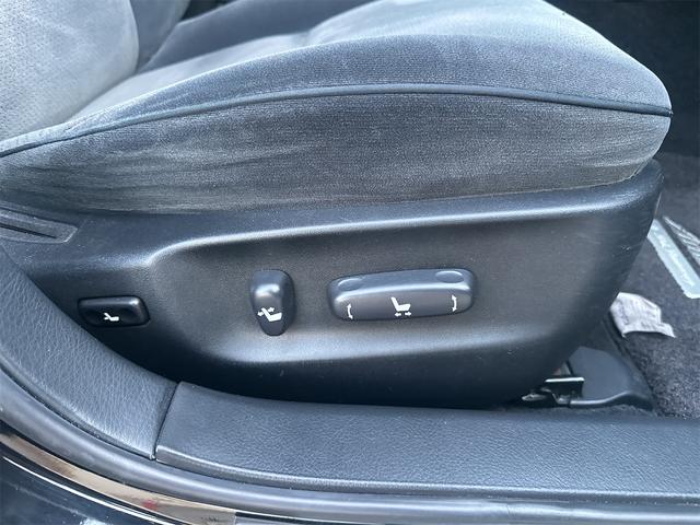 クラウン アスリート プレミアム50thエディション ドライブレコーダー ETC オートクルーズコントロール バックカメラ ナビ アルミホイール HID AT スマートキー 電動格納ミラー 盗難防止システム パワーシート CD MD 衝突安全ボディ(39枚目)