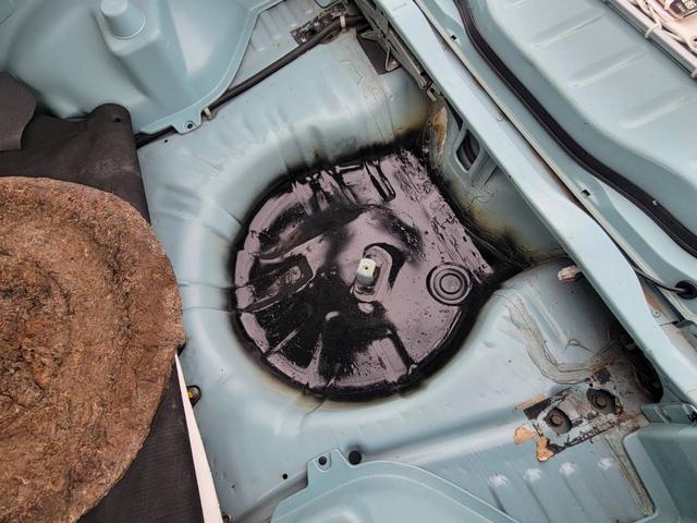 パオ キャンバストップ　ホワイトフェイクレザーシートカバー／ネットドリンクホルダー／ヘッドライトキャップカバー／純正ホイール＋カバー（14枚目）