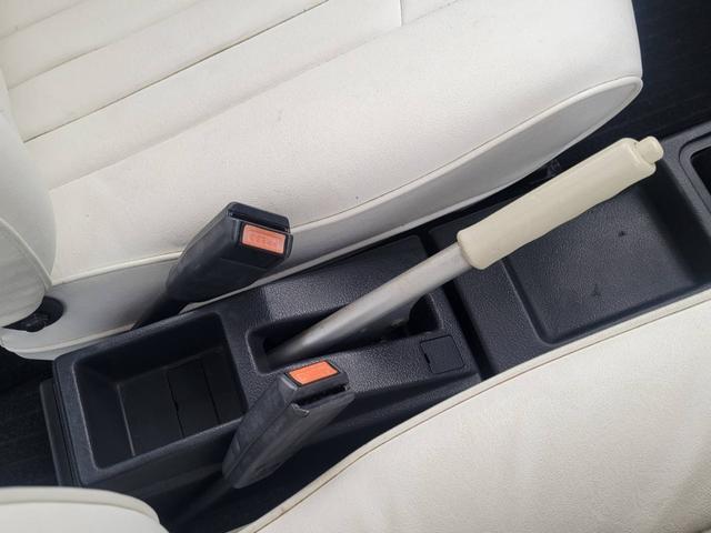 パオ キャンバストップ　ホワイトフェイクレザーシートカバー／ネットドリンクホルダー／ヘッドライトキャップカバー／純正ホイール＋カバー（25枚目）