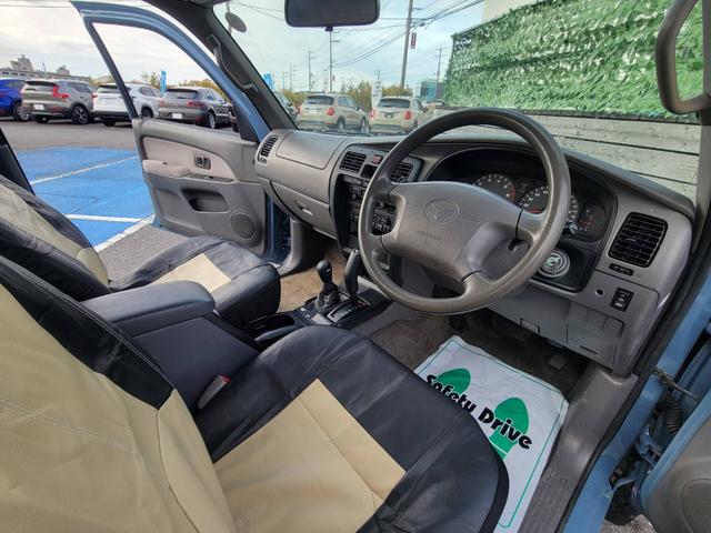 ハイラックスサーフ 　カスタムペイント／ナローボディ仕様／１６インチＡＷ＆オールテレーンタイヤ（ＢＦグットリッチ）（18枚目）