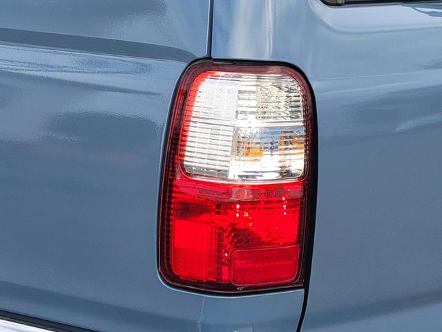 ハイラックスサーフ 　カスタムペイント／ナローボディ仕様／１６インチＡＷ＆オールテレーンタイヤ（ＢＦグットリッチ）（32枚目）