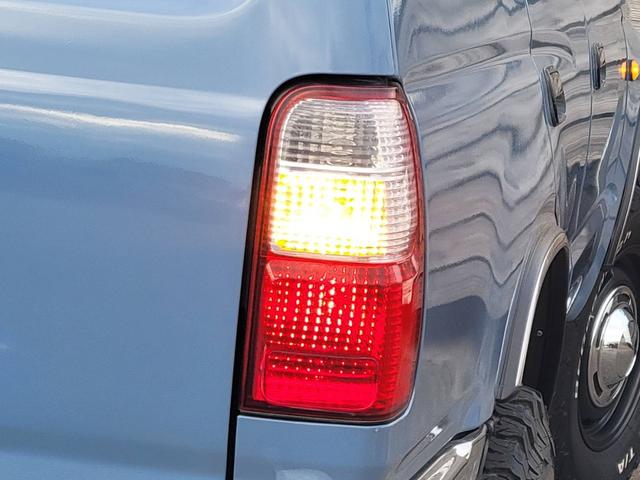 ハイラックスサーフ 　カスタムペイント／ナローボディ仕様／１６インチＡＷ＆オールテレーンタイヤ（ＢＦグットリッチ）（33枚目）