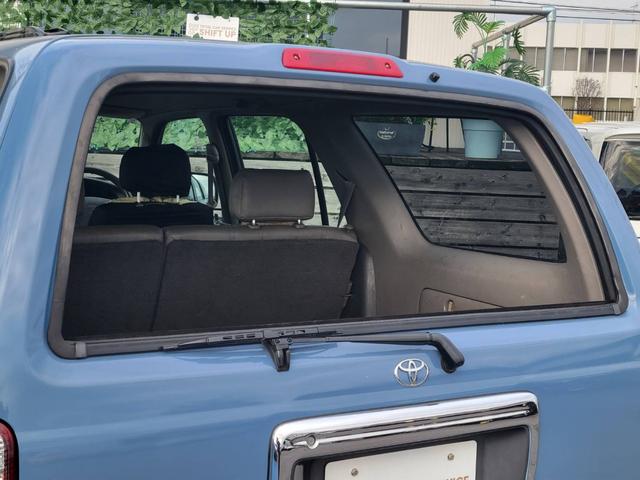 ハイラックスサーフ 　カスタムペイント／ナローボディ仕様／１６インチＡＷ＆オールテレーンタイヤ（ＢＦグットリッチ）（34枚目）