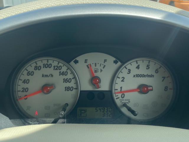 ビュート 　レッドレザー調シート／スマートキー（15枚目）