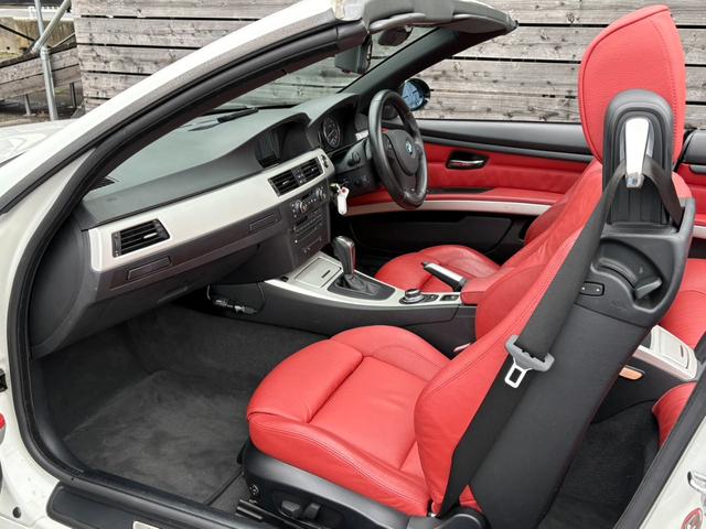 ３シリーズ ３３５ｉカブリオレ（17枚目）