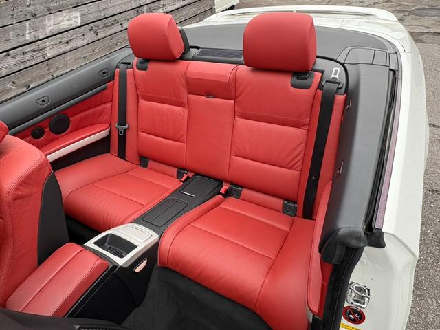 ３シリーズ ３３５ｉカブリオレ（21枚目）