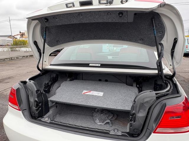 ３シリーズ ３３５ｉカブリオレ（23枚目）