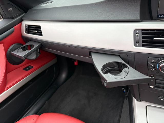 ３シリーズ ３３５ｉカブリオレ（43枚目）