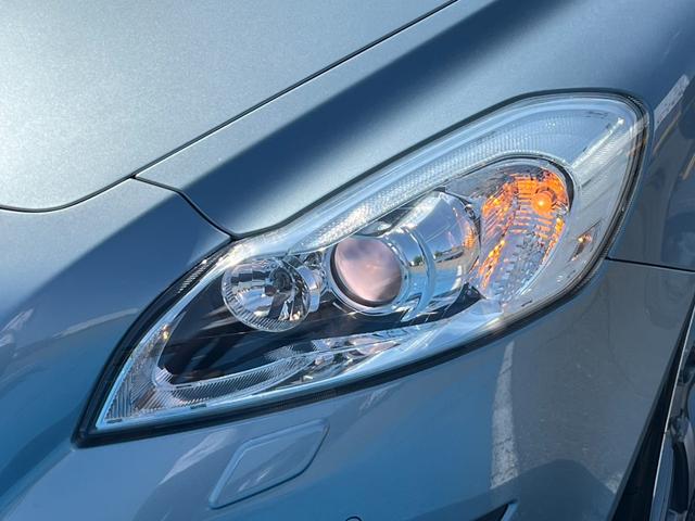 Ｃ７０ 　ホワイトレザー／電動オープン／社外ナビ（7枚目）