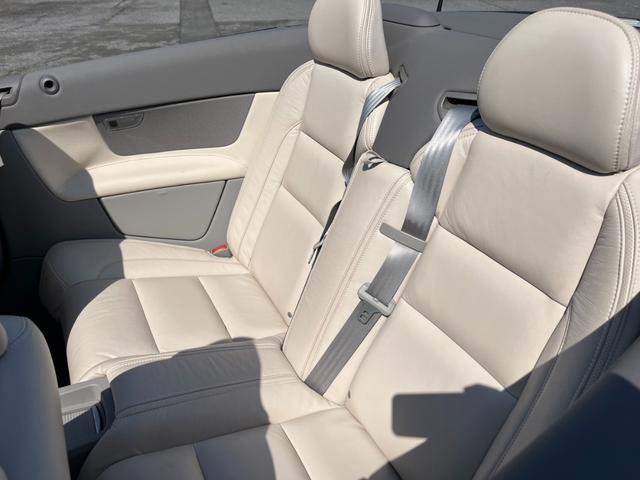 Ｃ７０ 　ホワイトレザー／電動オープン／社外ナビ（24枚目）