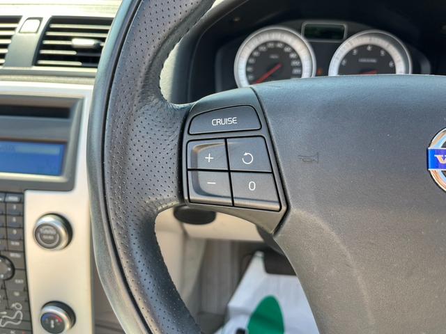 Ｃ７０ 　ホワイトレザー／電動オープン／社外ナビ（31枚目）