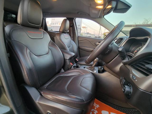 ジープ・チェロキー ウォーリアー（17枚目）