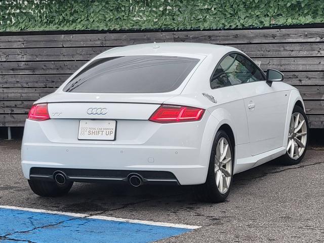 ＴＴクーペ １．８ＴＦＳＩ（5枚目）