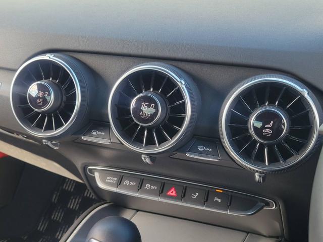 ＴＴクーペ １．８ＴＦＳＩ（38枚目）