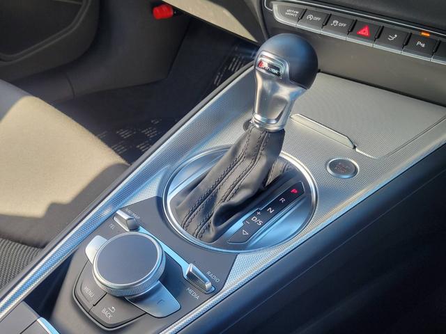 ＴＴクーペ １．８ＴＦＳＩ（40枚目）