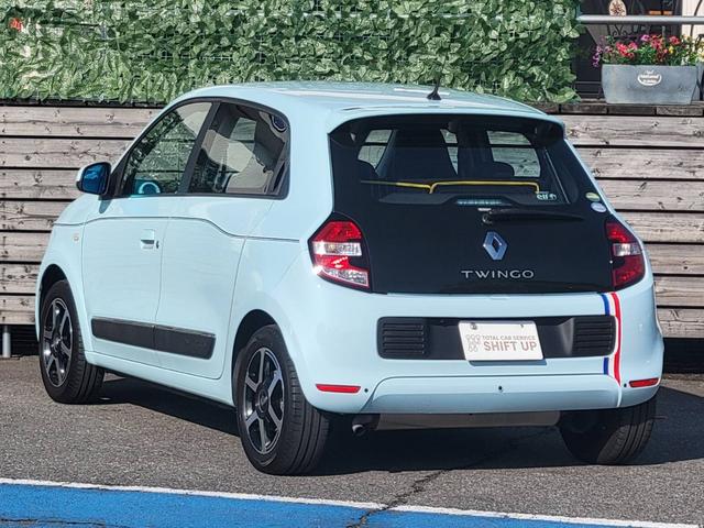 トゥインゴ インテンス（7枚目）