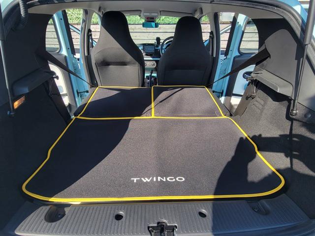 トゥインゴ インテンス（14枚目）