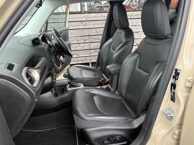 ジープ・レネゲード リミテッド（12枚目）