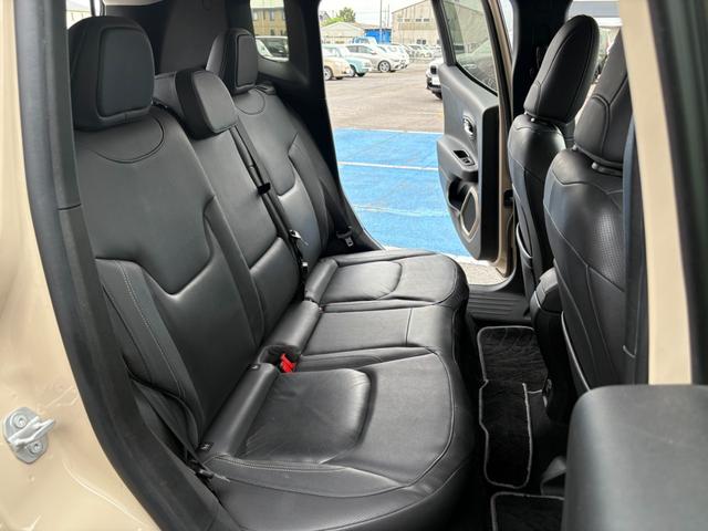 ジープ・レネゲード リミテッド（16枚目）