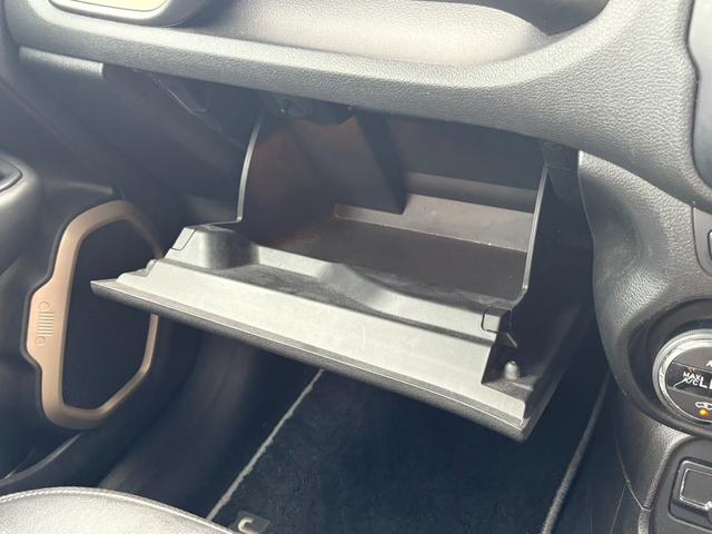 ジープ・レネゲード リミテッド（32枚目）