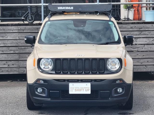 ジープ・レネゲード リミテッド（2枚目）