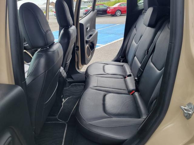 ジープ・レネゲード リミテッド（11枚目）