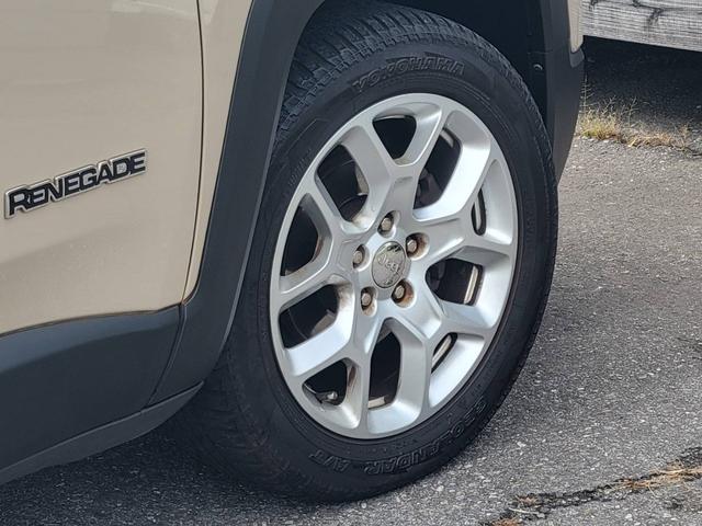 ジープ・レネゲード リミテッド（22枚目）