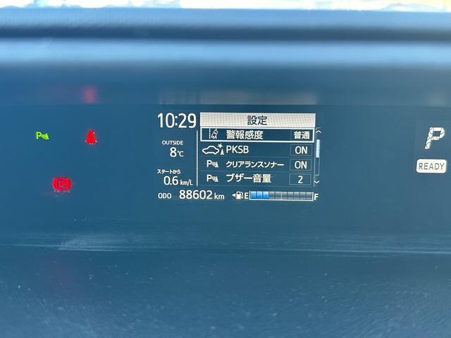 アクア Ｓスタイルブラック　純正ナビ　Ｂｌｕｅｔｏｏｔｈ　フルセグ　バックカメラ　パーキングアシスト　ＥＴＣ　衝突被害軽減ブレーキ　レーンキープアシスト　ＬＥＤライト　スマートキー　プッシュスタート（6枚目）