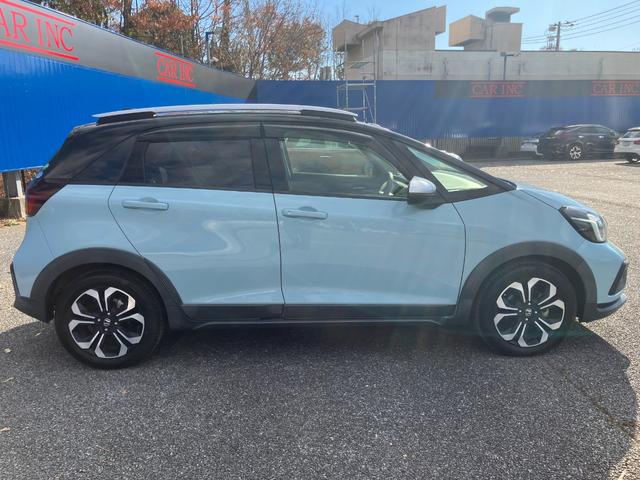 フィット ｅ：ＨＥＶクロスター　ホンダセンシング　ＬＥＤヘッドライト　衝突軽減ブレーキ　アダプティブクルーズ　ＥＴＣ　ドライブレコーダー　純正ナビゲーション　バックカメラ（12枚目）