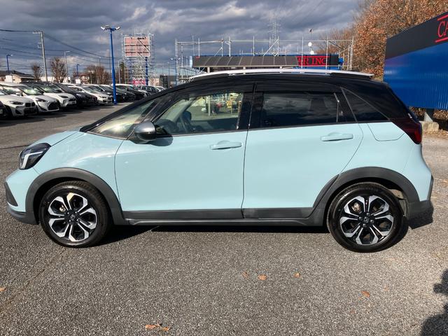 フィット ｅ：ＨＥＶクロスター　ホンダセンシング　ＬＥＤヘッドライト　衝突軽減ブレーキ　アダプティブクルーズ　ＥＴＣ　ドライブレコーダー　純正ナビゲーション　バックカメラ（16枚目）