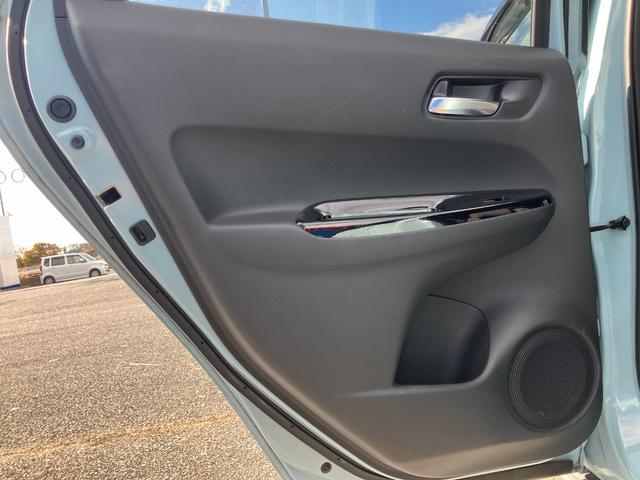 フィット ｅ：ＨＥＶクロスター　ホンダセンシング　ＬＥＤヘッドライト　衝突軽減ブレーキ　アダプティブクルーズ　ＥＴＣ　ドライブレコーダー　純正ナビゲーション　バックカメラ（21枚目）