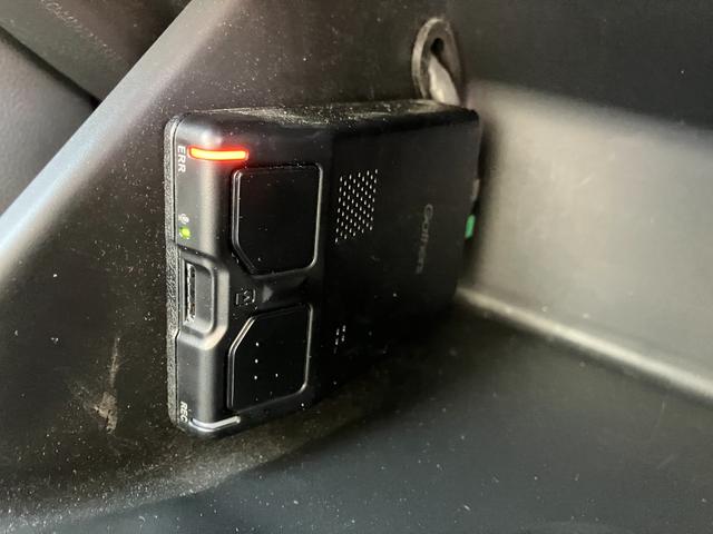 フィット ｅ：ＨＥＶクロスター　ホンダセンシング　ＬＥＤヘッドライト　衝突軽減ブレーキ　アダプティブクルーズ　ＥＴＣ　ドライブレコーダー　純正ナビゲーション　バックカメラ（57枚目）