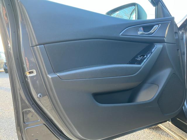 アクセラ ２２ＸＤ　プロアクティブ　ＬＥＤヘッドライト　衝突軽減ブレーキ　レーンアシスト　ＨＵＤ　クルーズコントロール　純正ナビゲーション　ＥＴＣ（17枚目）