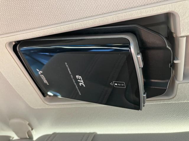 ＣＸ－５ ＸＤ　Ｌパッケージ　レーダークルーズコントロール　レザーシート　シートヒーター　ブラインドスポットモニター　レーンキーピング　ＨＵＤ　リアビューカメラ　電動リアゲート（8枚目）