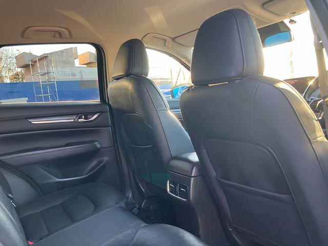 ＣＸ－５ ＸＤ　Ｌパッケージ　レーダークルーズコントロール　レザーシート　シートヒーター　ブラインドスポットモニター　レーンキーピング　ＨＵＤ　リアビューカメラ　電動リアゲート（29枚目）