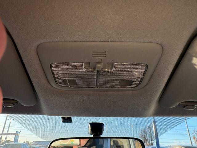 シエンタ ハイブリッドＧ　両側パワースライドドア　純正ナビ　Ｂｌｕｅｔｏｏｔｈ　フルセグ　バックカメラ　ＥＴＣ　スマートキー　プッシュスタート（36枚目）