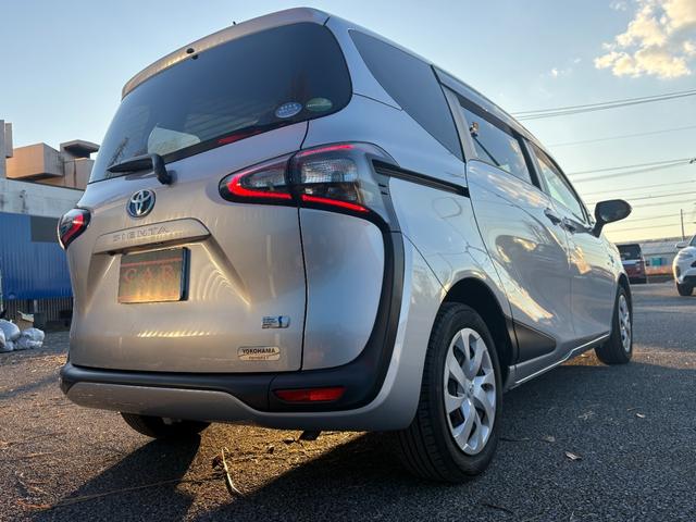 シエンタ ハイブリッドＧ　両側パワースライドドア　純正ナビ　Ｂｌｕｅｔｏｏｔｈ　フルセグ　バックカメラ　ＥＴＣ　スマートキー　プッシュスタート（52枚目）