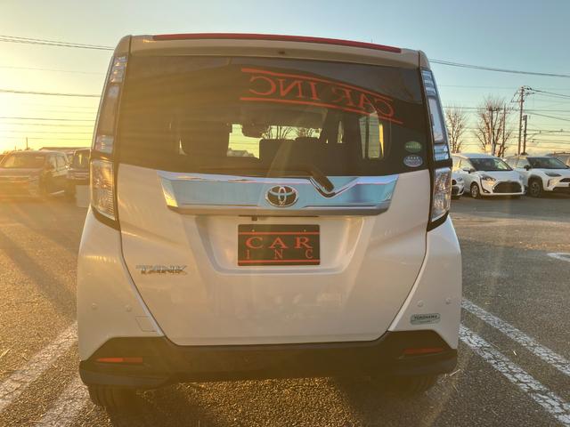 タンク カスタムＧ　両側パワースライドドア　セーフティセンス　クルーズコントロール　シートヒーター　ＬＥＤヘッドライト　純正ナビゲーション　バックカメラ（14枚目）