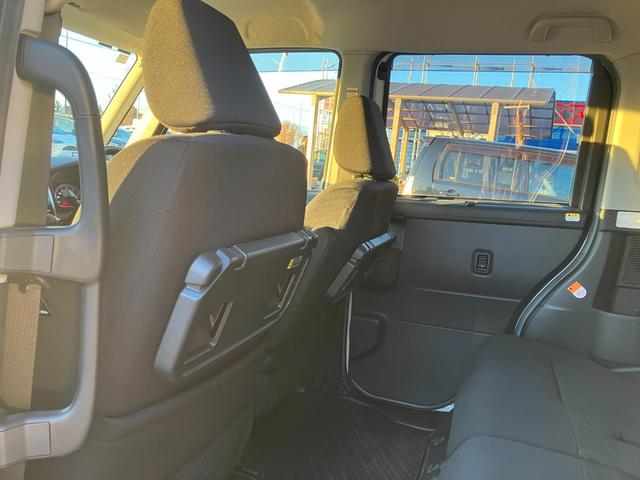 タンク カスタムＧ　両側パワースライドドア　セーフティセンス　クルーズコントロール　シートヒーター　ＬＥＤヘッドライト　純正ナビゲーション　バックカメラ（22枚目）