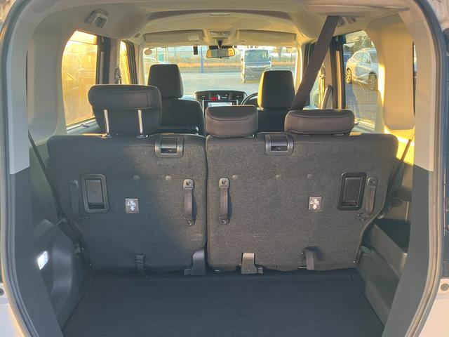 タンク カスタムＧ　両側パワースライドドア　セーフティセンス　クルーズコントロール　シートヒーター　ＬＥＤヘッドライト　純正ナビゲーション　バックカメラ（24枚目）