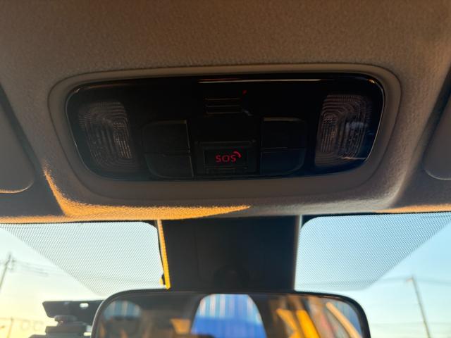 ヤリスクロス ハイブリッドG トヨタセーフティセンス 電動リアゲート バックカメラ レーダークルーズコントロール 衝突軽減ブレーキ シートヒーター レーンアシスト(12枚目)