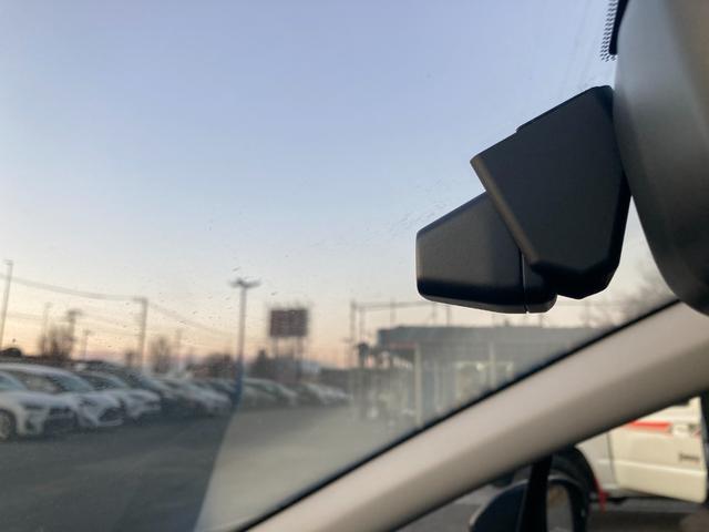 レヴォーグ GT-H EX ワンオーナー アイサイト アダプティブクルーズコントロール レーンキーピング バックカメラ サイドカメラ 電動リアゲート 18インチAW 純正ナビ Bluetooth フルセグ ETC(12枚目)