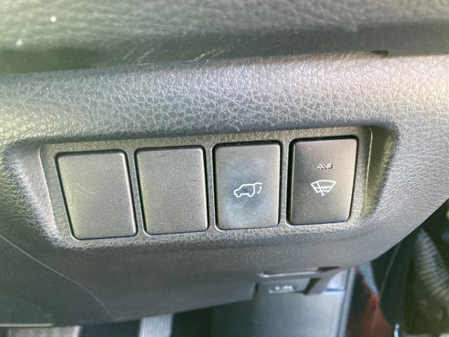 ハリアー プレミアム　アルパイン９インチナビ　レーダークルーズコントロール　ＬＥＤヘッドライト　フリップダウンモニター　ハーフレザーシート　バックカメラ　セーフティセンス（6枚目）