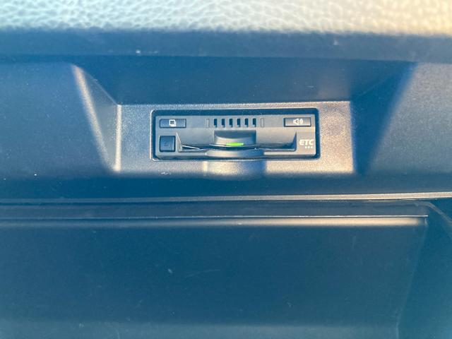 ハリアー プレミアム　アルパイン９インチナビ　レーダークルーズコントロール　ＬＥＤヘッドライト　フリップダウンモニター　ハーフレザーシート　バックカメラ　セーフティセンス（42枚目）