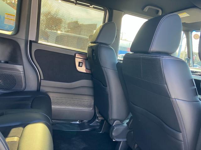 Ｎ－ＢＯＸカスタム Ｇ・Ｌターボホンダセンシング　両側パワスラ　純正８インチナビ　Ｂｌｕｅｔｏｏｔｈ　フルセグ　バックカメラ　ＥＴＣ　アイドリングストップ　　衝突被害軽減ブレーキ　レーンキープ　アダプティブクルーズコントロール　シートヒーター　車高調（27枚目）