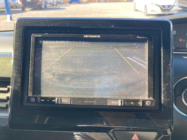 Ｎ－ＢＯＸカスタム Ｇ・Ｌターボホンダセンシング　衝突軽減ブレーキ　両側パワースライドドア　社外ナビ　バックカメラ　アダプティブクルーズコントロール　Ｂｌｕｅｔｏｏｔｈ　フルセグ　ＬＥＤヘッドライト　レーンキープ　オートハイビーム　ＥＴＣ（4枚目）