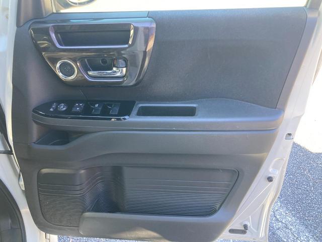 Ｎ－ＢＯＸカスタム Ｇ・Ｌターボホンダセンシング　衝突軽減ブレーキ　両側パワースライドドア　社外ナビ　バックカメラ　アダプティブクルーズコントロール　Ｂｌｕｅｔｏｏｔｈ　フルセグ　ＬＥＤヘッドライト　レーンキープ　オートハイビーム　ＥＴＣ（28枚目）