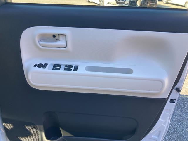 ムーヴキャンバス ストライプスＸ　デュアルセンサーブレーキ　両側パワースライドドア　社外ナビ　コーナーセンサー　バックカメラ　Ｂｌｕｅｔｏｏｔｈ　ＥＴＣ　レーンキープ　ステアリングリモコン　スマートキー　プッシュスタート（28枚目）