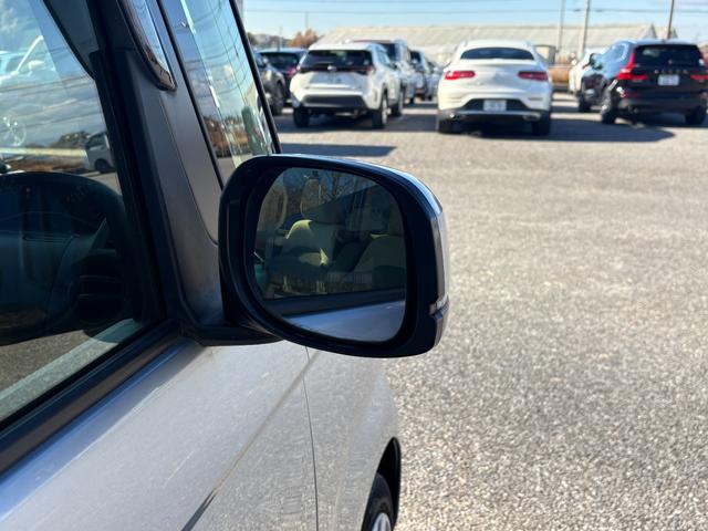 Ｎ－ＢＯＸ Ｇ・Ｌターボホンダセンシング　両側パワースライドドア　カロッツェリアナビ　フルセグＴＶ　バックカメラ　スマートキー　プッシュスタート　ＥＴＣ（45枚目）